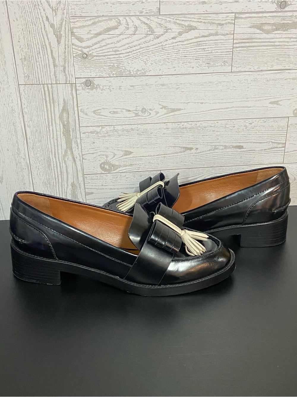 Tory Burch Hyde Black Leather Fringe Tassel Loafers - Size 8M - Picture 4 of 16